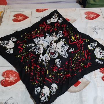 Marama za Glavu kao Nova