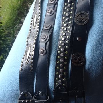 REMENI-KAIŠ ,narukvica s drukerima-Novo