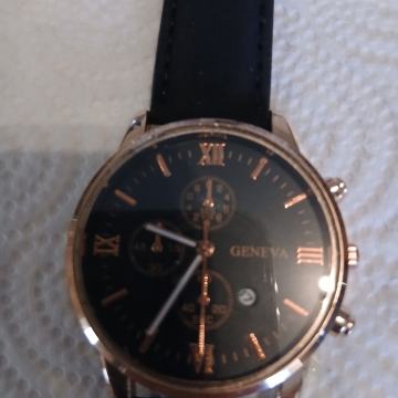 RUČNI QUARTZ SAT CRONOGRAF GENEVA