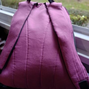 Ruksak-Puma -rozi,puno pretinaca