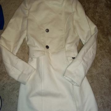 Topla bunda sa stilom iznutra,veličina s.