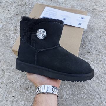 Ugg Classic Mini
