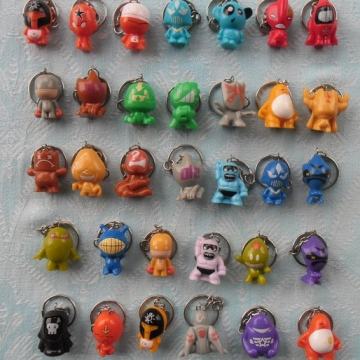 UNIKATNI PRIVJESAK CRAZY BONES