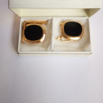 ZLATNI MANŽET GUMBI RUČNI RAD