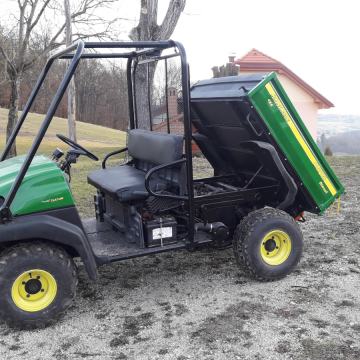 JOHN DEERE GATOR 4X4 DIZL