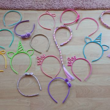 Rajfovi za djevojčice, veliki lot od 16 kom