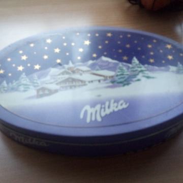 milka božićna snježna limena kutija KRAFT Foods HUNGARIA Budapest 2001