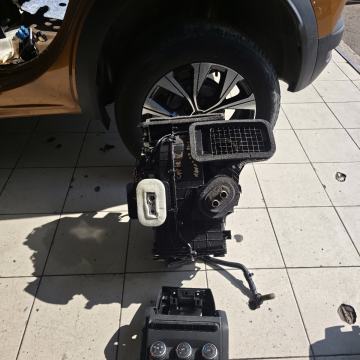 Kutija ventilacije s komandama MANUALNO captur II