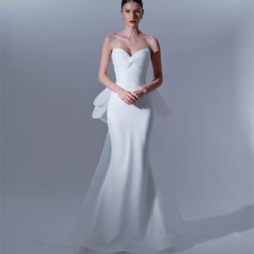 Prodajem Envy Room vjenčanicu iz kolekcije 2025.