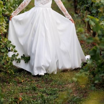 Vjenčanica od američkog satena i čipke