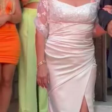 Ekskluzivna satenska vjenčanica