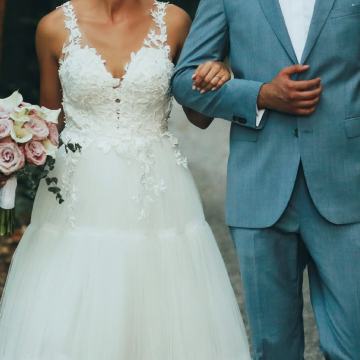 Vjenčanica s tilom i čipkom