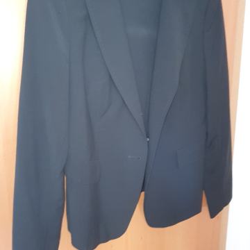 AKCIJA-POVOLJNO: VARTEKS KOMPLET SAKO I SUKNJA VEL. 44