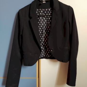 novi Benetton kratki sako, vel. 38