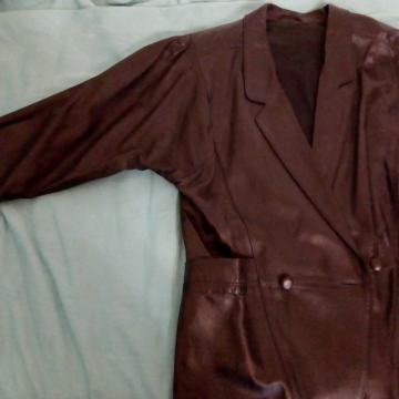 Crna vintage jakna od prave kože samo 8€!!!