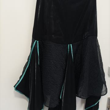 DVODIJELNI LUDI KOMAD , SUKNJA + TOP 36/38