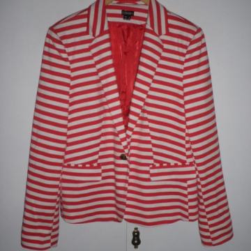 ELEGANTNI ŽENSKI SAKO OD VISKOZE 40 M