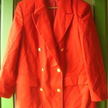 EXCLUSIV - ŽENSKI TOPLI VUNENI SAKO 42 L