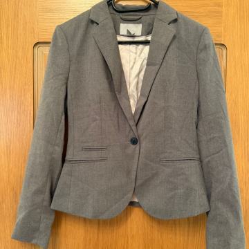 H&M Sako