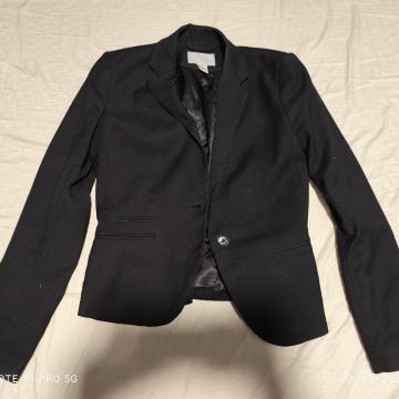 H&M ženski sako crne boje