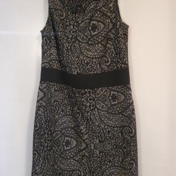 Haljina i sako u kompletu,kao novo ,broj 40