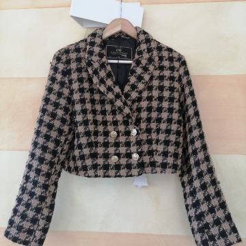 Karirani kratki sako