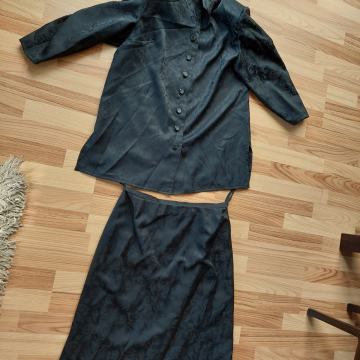Komplet suknja i bluza