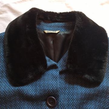 Kostim sako+suknja Laura Lindor kao nov!