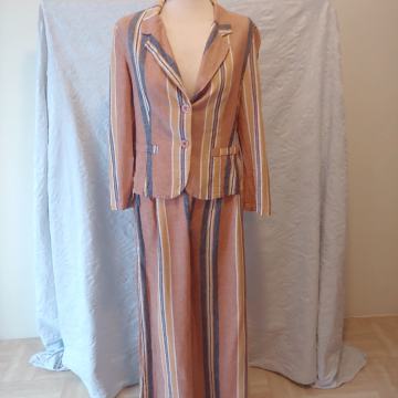 Lagano laneno žensko odijelo, vel. L