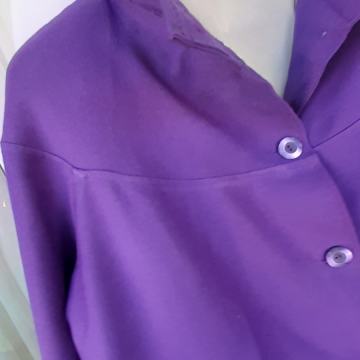 Ljubičasti vuneni kostim L/42