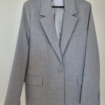 Mango sivi strukturirani sako NENOŠEN