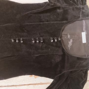 Plišani boho sako s puf rukavima 40