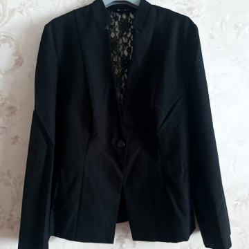 Sako s čipkom - 44/46