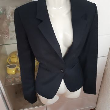 TAMNOPLAVI STRUKIRANI SAKO S