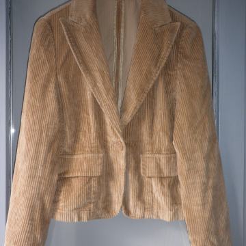 TERRANOVA - ŽENSKI TOPLI SAMTANI SAKO 34 / 36 S