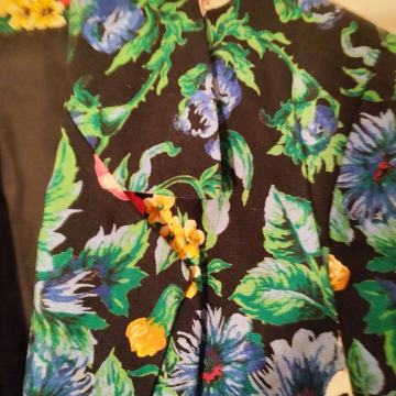 Veseli vintage sako cvjetnog uzorka