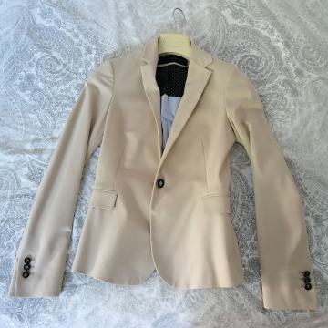Zara bež sako vel. S