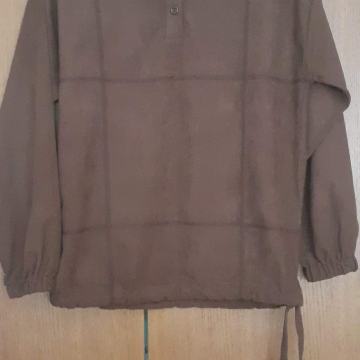 ŽENSKI KOMPLET VEL 40  samo