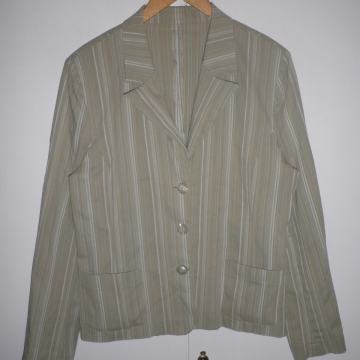 ŽENSKI LAGANI PAMUČNI SAKO 38 - 40 M