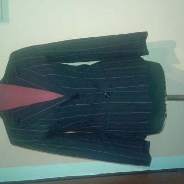 Ženski sako, crni sa prugama, veličina 38/40