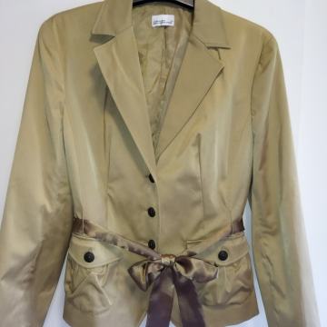 Ženski sako vel 38/40