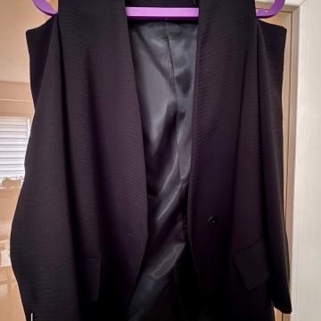 Ženski ZARA sako veličine XS