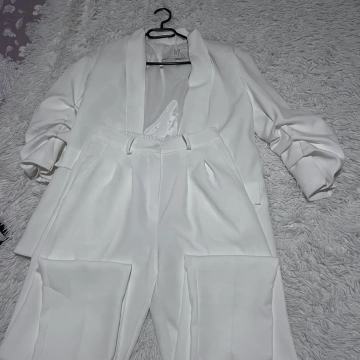 ŽENSKO ODJELO, SAKO I HLAČE