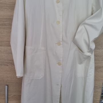 BIJELA KUTA VEL 38 40 42 44 46 i 50 52