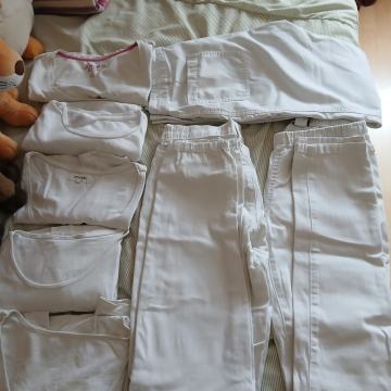 Lot Medicinske hlače, kuta i bijele majice