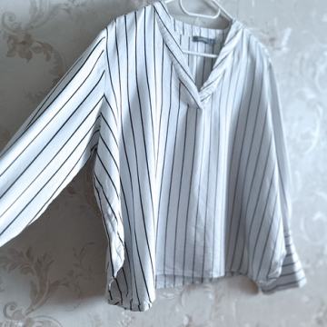 Ahlens - oversize bluza - 40/42