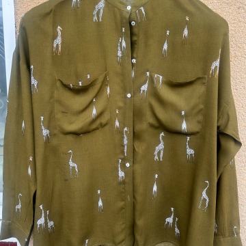 Bluza (košulja) sa žirafama