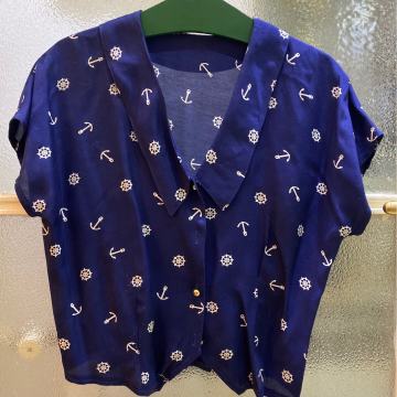 Bluzica tamno plava sa sidrima