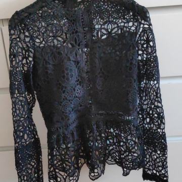 Čipkasta bluza S/M