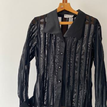 Crna svečana fina polu prozirna M/L košulja NOVO saten svila